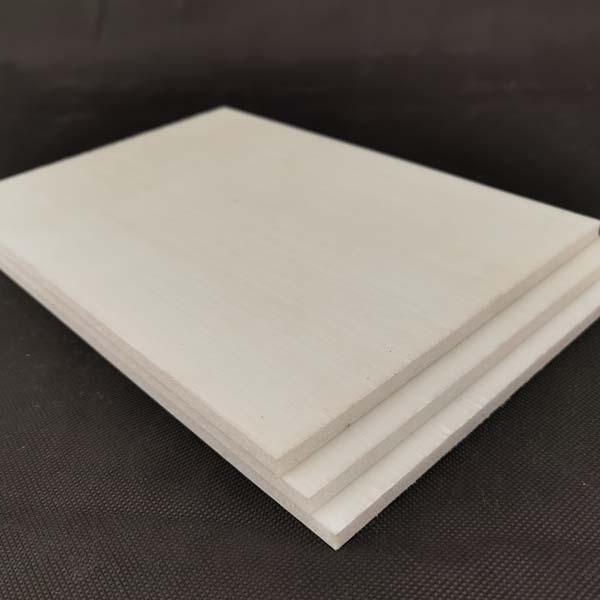 CFRT材料(liao)資訊：熱塑複(fu)合材料逐漸(jian)代替熱固和(he)金屬等材料(liao)